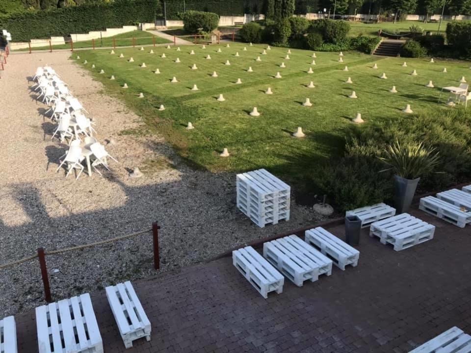 Appartamento Casa Vacanze Spiaggia D'Oro Desenzano del Garda Zewnętrze zdjęcie