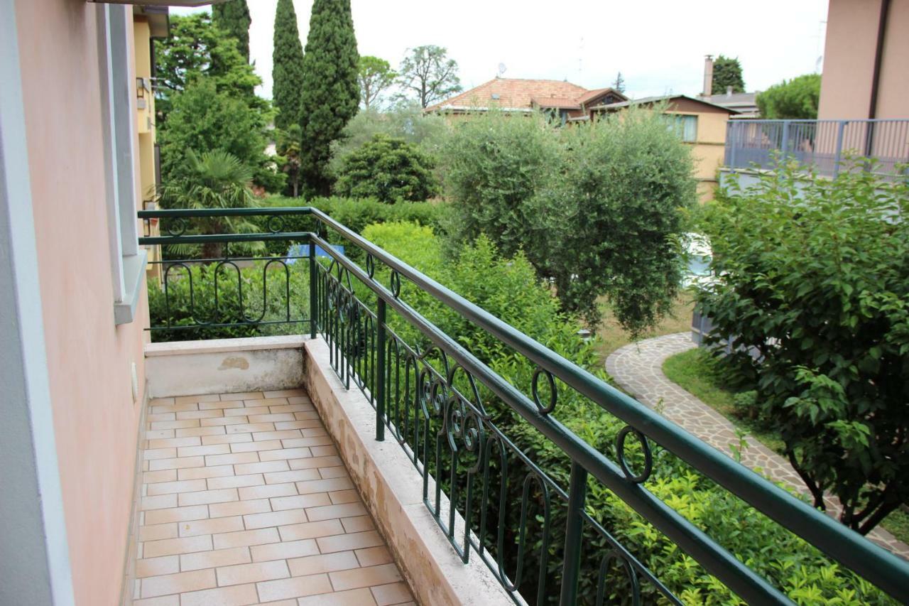 Appartamento Casa Vacanze Spiaggia D'Oro Desenzano del Garda Zewnętrze zdjęcie